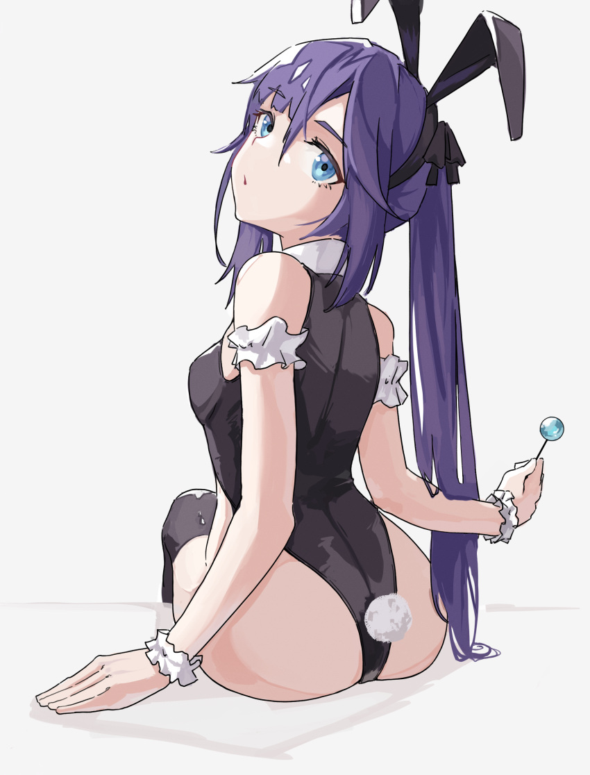 1girl, absurdres, animal_ears, ass, bare_shoulders, black_legwear, black_leotard, blue_eyes