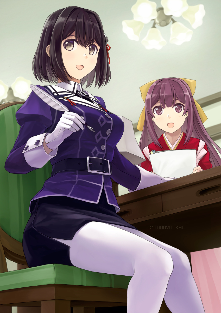 2girls, belt, belt_buckle, black_belt, black_hair, black_skirt, brown_eyes, buckle