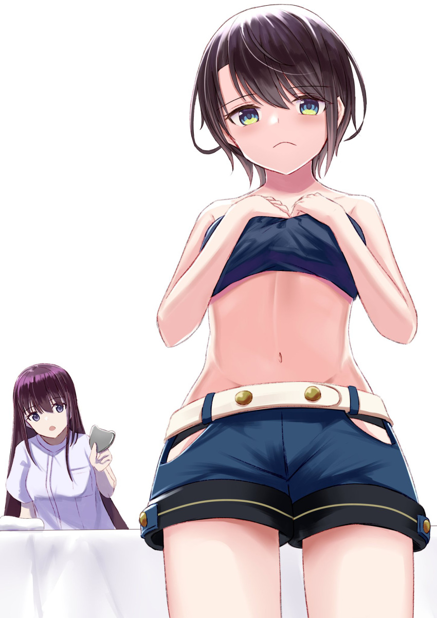 2girls, bangs, bare_arms, bare_shoulders, belt, black_hair, blue_eyes, blue_shorts