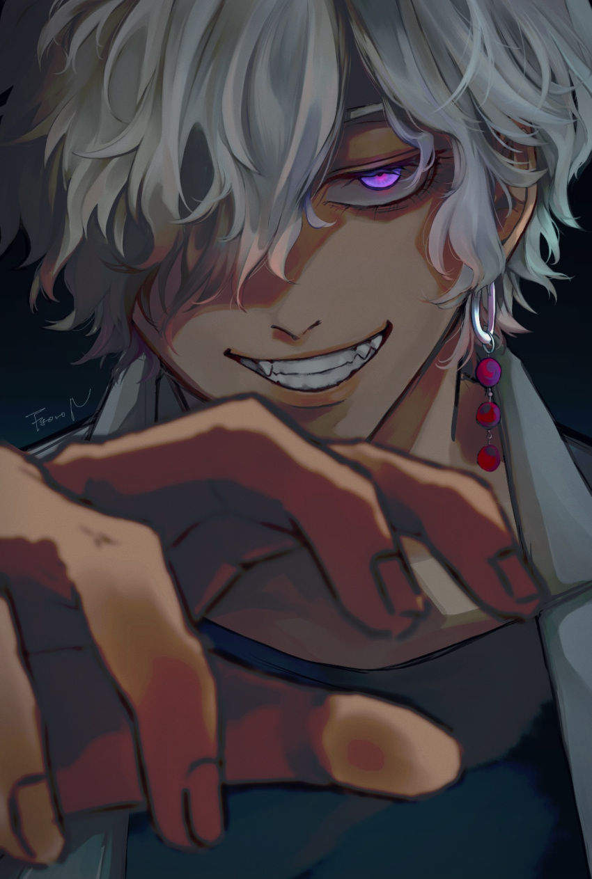 1boy, bangs, black_background, black_shirt, earrings, grin, hair_over_one_eye, hand_up, highres, imaushi_wakasa, jacket, jewelry, looking_at_viewer, male_focus, shirt, short_hair, single_earring, smile, solo, tokyo_revengers, tyoro_77, upper_body, violet_eyes, white_hair, white_jacket