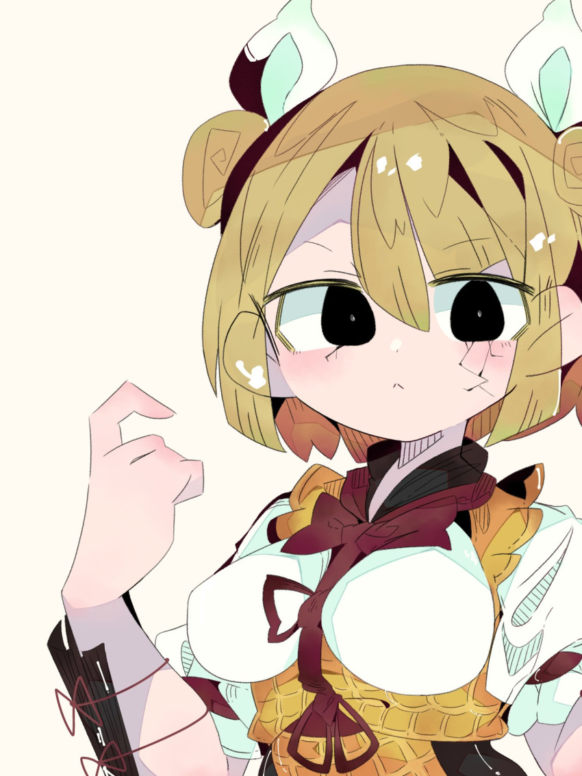 1girl, :<, armor, armored_dress, bangs, black_eyes, blonde_hair, breasts