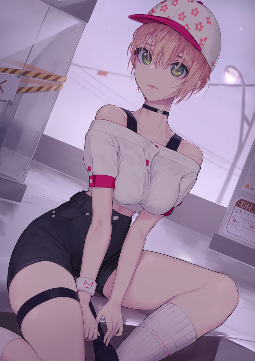 1girl, alternate_costume, asymmetrical_legwear, black_choker, black_shorts, blonde_hair, breasts, choker