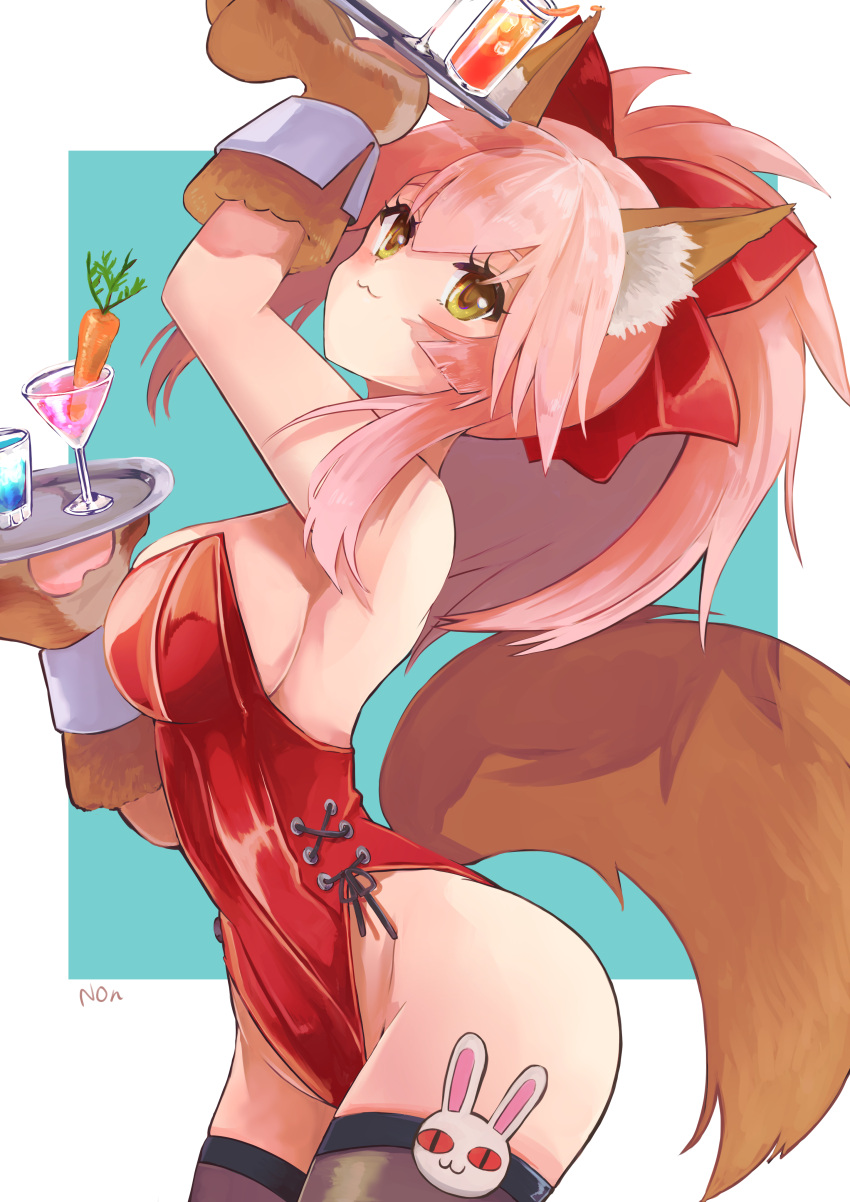1girl, absurdres, animal_ear_fluff, animal_ears, animal_hands, bangs, bare_shoulders, black_legwear, blush, bow, breasts, cup, drinking_glass, fate/extra, fate/grand_order, fate_(series), fox_ears, fox_girl, fox_tail, gloves, hair_between_eyes, hair_bow, highleg, highleg_leotard, highres, large_breasts, leotard, long_hair, looking_at_viewer, mentaikooisi, paw_gloves, pink_hair, ponytail, red_bow, red_leotard, sidelocks, smile, solo, tail, tamamo_(fate), tamamo_cat_(fate), thigh-highs, thighs, tray, yellow_eyes
