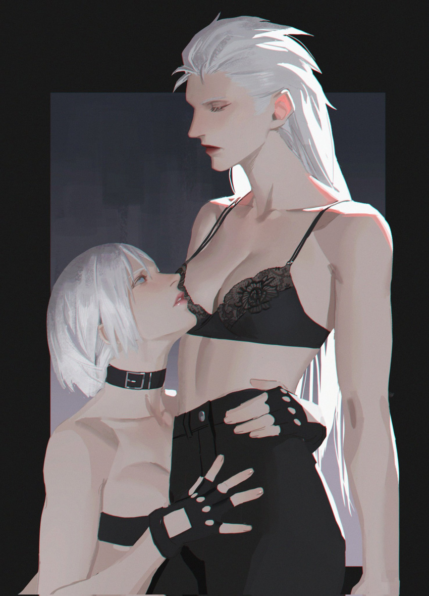 2girls, bare_shoulders, blue_eyes, bra, choker, dante_(devil_may_cry), devil_may_cry_(series), fingerless_gloves