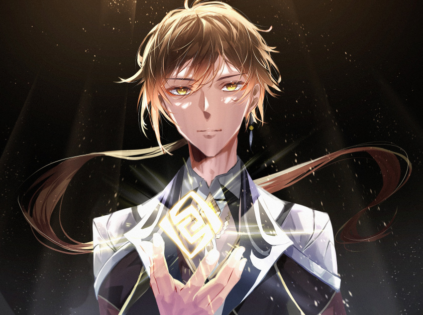 1boy, bangs, black_background, brown_hair, closed_mouth, collared_shirt, commentary_request, earrings, eyeliner, formal, genshin_impact, gradient_hair, hair_between_eyes, highres, jacket, jewelry, light_particles, long_hair, looking_at_viewer, makeup, male_focus, multicolored_hair, necktie, orange_hair, ponytail, shirt, simple_background, single_earring, solo, suit, tassel, tassel_earrings, tenda_(tendarugby), white_necktie, yellow_eyes, zhongli_(genshin_impact)