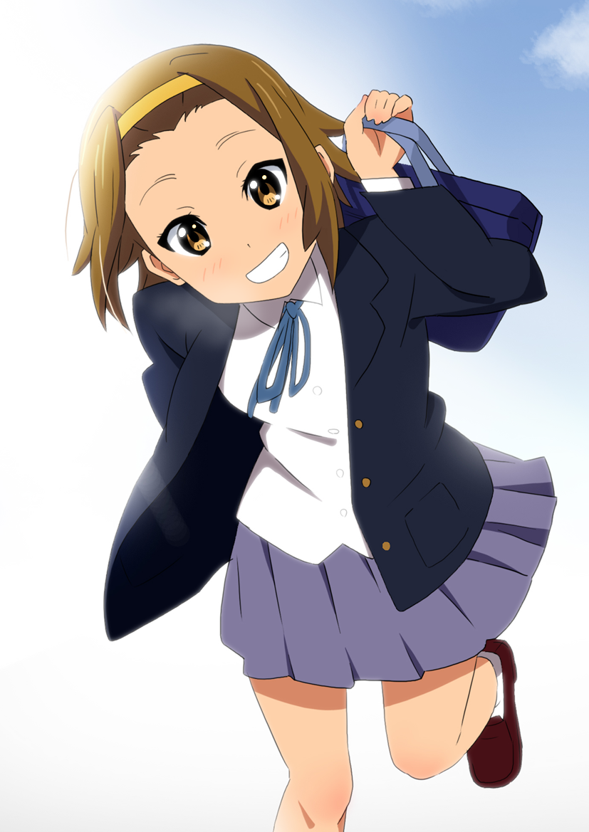 bag, brown_eyes, brown_hair, grin, hairband, k-on!, okasha, school_uniform, smile, solo, tainaka_ritsu
