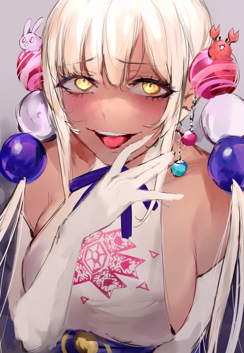 1girl, absurdres, bangs, blue_ribbon, breasts, commentary, crab_hair_ornament, crazy_eyes, crazy_smile, dark-skinned_female, dark_skin, dress, earrings, elbow_gloves, eyebrows_visible_through_hair, gesugao, gloves, halter_top, halterneck, highres, hololive, hololive_english, huge_breasts, jewelry, large_breasts, light_brown_hair, long_hair, looking_at_viewer, mile_(off8mile), ojou-sama_pose, planet_hair_ornament, ribbon, sideboob, simple_background, smug, solo, symbol-only_commentary, tongue, tsukumo_sana, twintails, upper_body, virtual_youtuber, white_dress, yellow_eyes