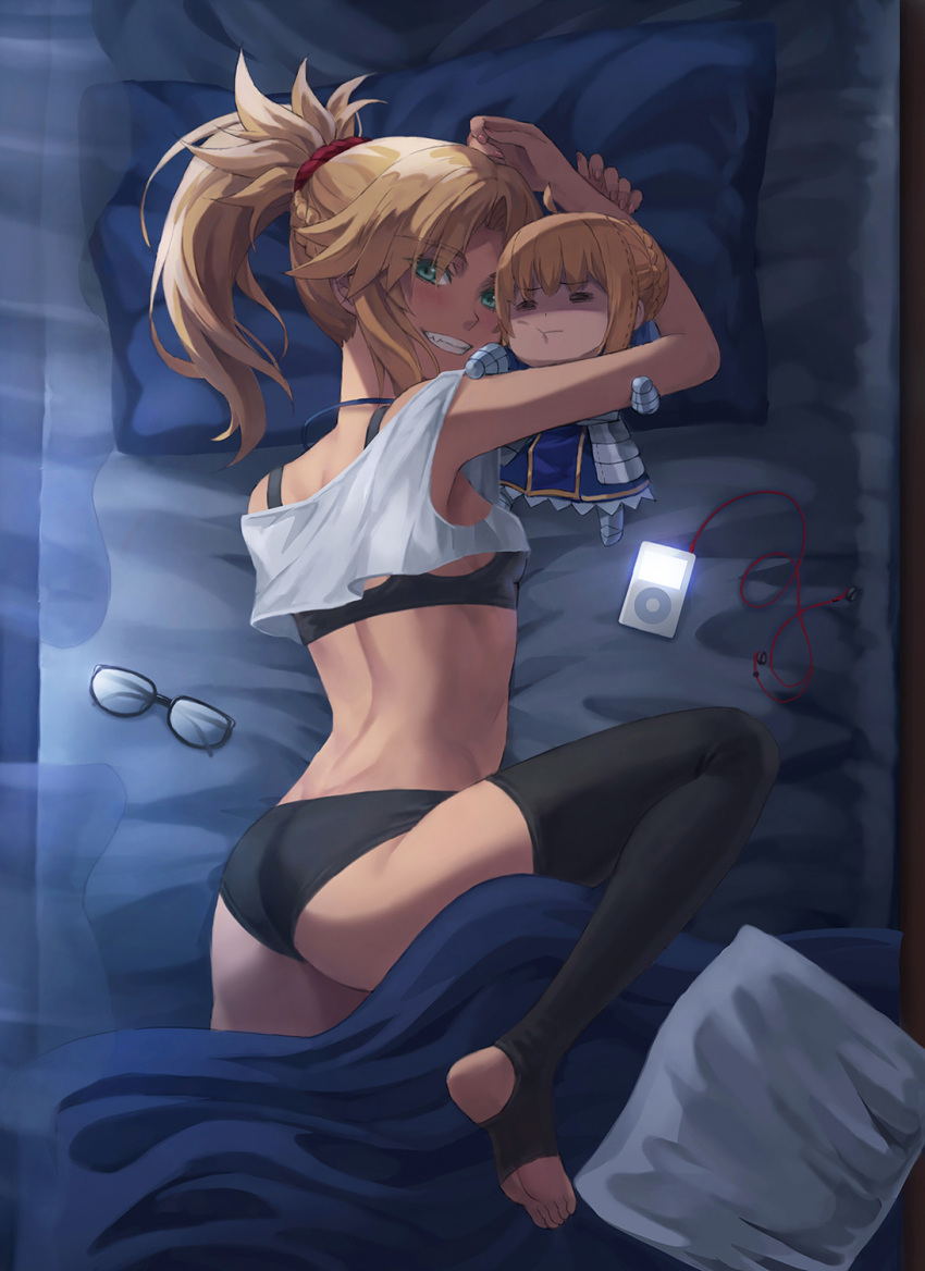 1girl, anklet, artoria_pendragon_(fate), ass, bangs, bare_shoulders, barefoot, blonde_hair