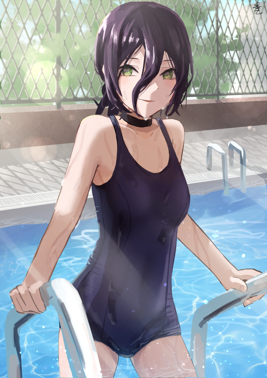 1girl, absurdres, bangs, black_choker, black_hair, black_swimsuit, breasts, chainsaw_man, choker, collarbone, day, green_eyes, hair_between_eyes, highres, looking_at_viewer, medium_hair, outdoors, parted_lips, pool, pool_ladder, reze_(chainsaw_man), school_swimsuit, shiny, shiny_hair, small_breasts, solo, swimsuit, tare_negima