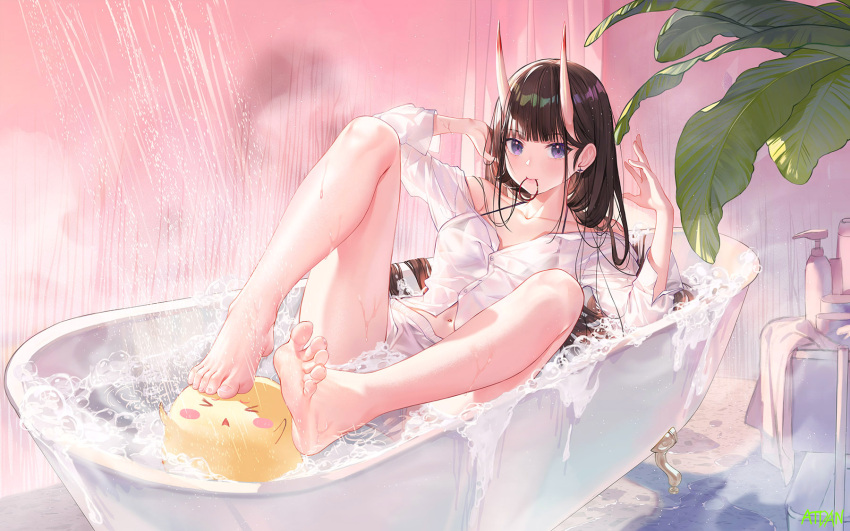 >_<, 1girl, artist_name, atdan, azur_lane, bangs, bare_legs, barefoot