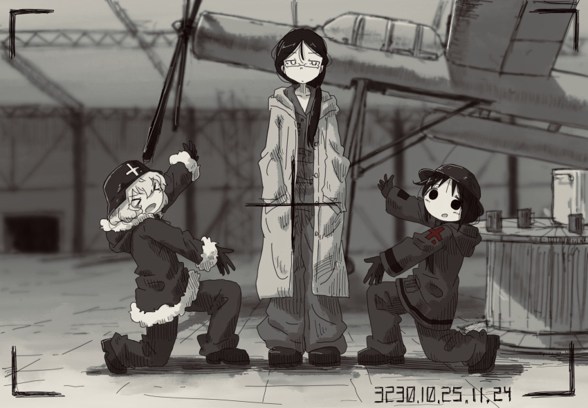 >_<, >o<, 3girls, :d, black_hair, blonde_hair, blush, chito_(shoujo_shuumatsu_ryokou)