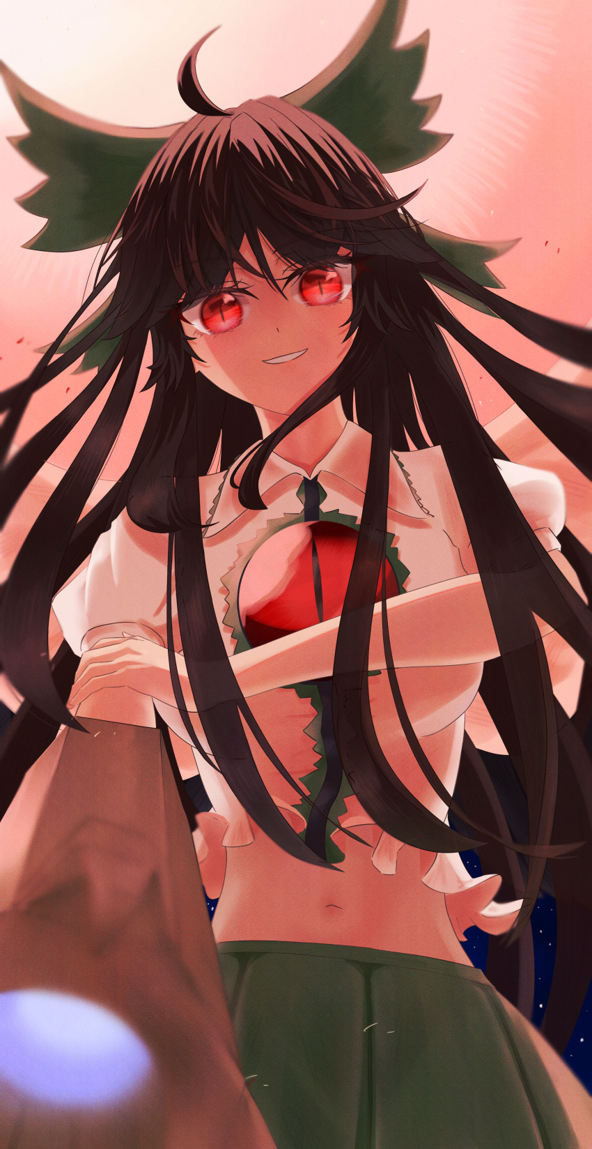 1girl, absurdres, ahoge, aiming_at_viewer, arm_cannon, backlighting, bangs, bird_wings, black_wings, bow, breasts, brown_hair, cape, collared_shirt, commentary, control_rod, cowboy_shot, eyebrows_visible_through_hair, green_bow, green_skirt, grin, hair_bow, highres, large_breasts, long_hair, looking_at_viewer, m4_gun, midriff, navel, puffy_short_sleeves, puffy_sleeves, red_eyes, reiuji_utsuho, shirt, short_sleeves, skirt, slit_pupils, smile, solo, starry_sky_print, third_eye, touhou, weapon, white_cape, white_shirt, wings
