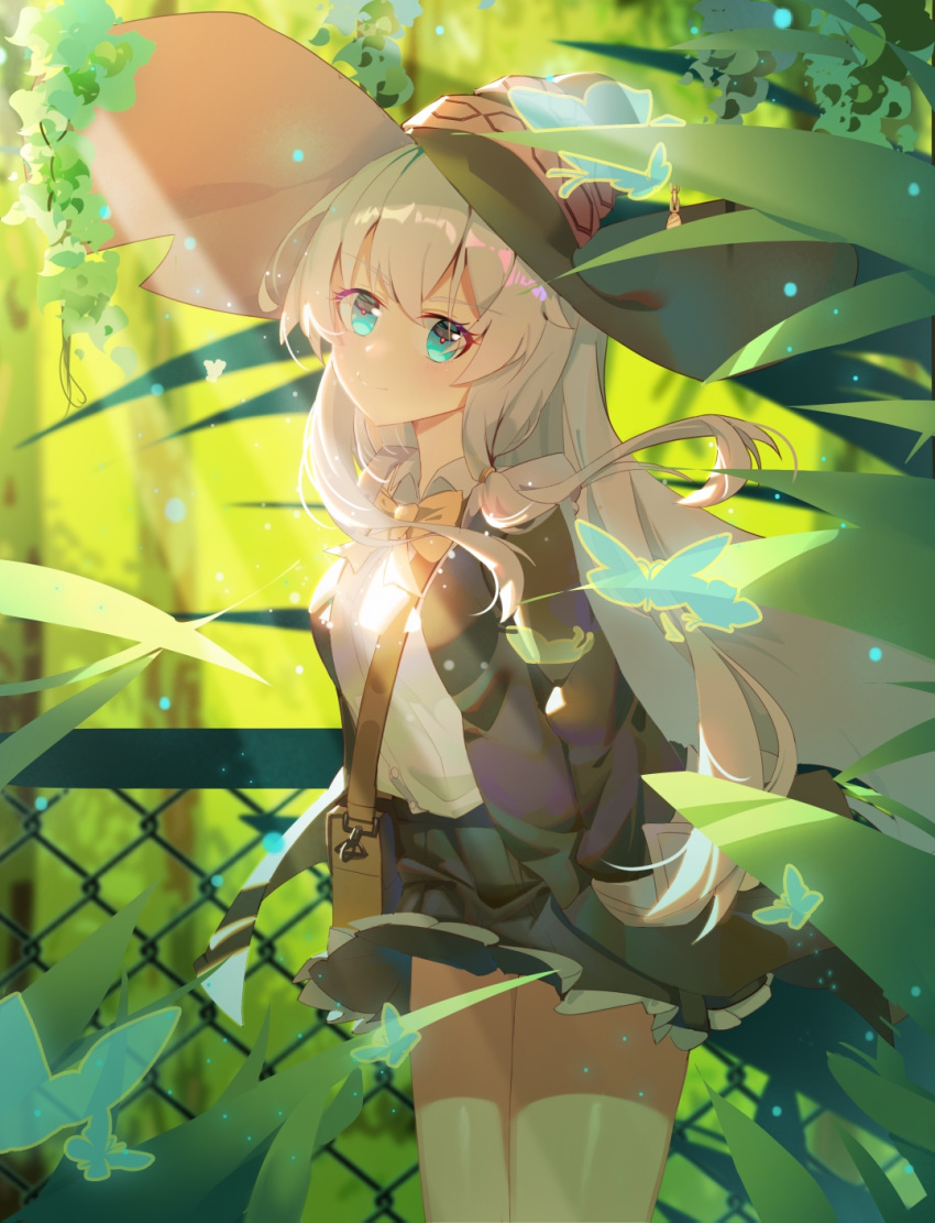 1girl, bangs, black_headwear, black_robe, black_skirt, blue_eyes, bow, bowtie, brown_bag, closed_mouth, collared_shirt, commentary, cowboy_shot, elaina_(majo_no_tabitabi), eyebrows_visible_through_hair, green_background, grey_hair, hat, hauuk, highres, long_hair, long_sleeves, looking_at_viewer, majo_no_tabitabi, open_clothes, open_robe, robe, shirt, skirt, smile, solo, standing, very_long_hair, white_shirt, witch, witch_hat, yellow_bow, yellow_bowtie