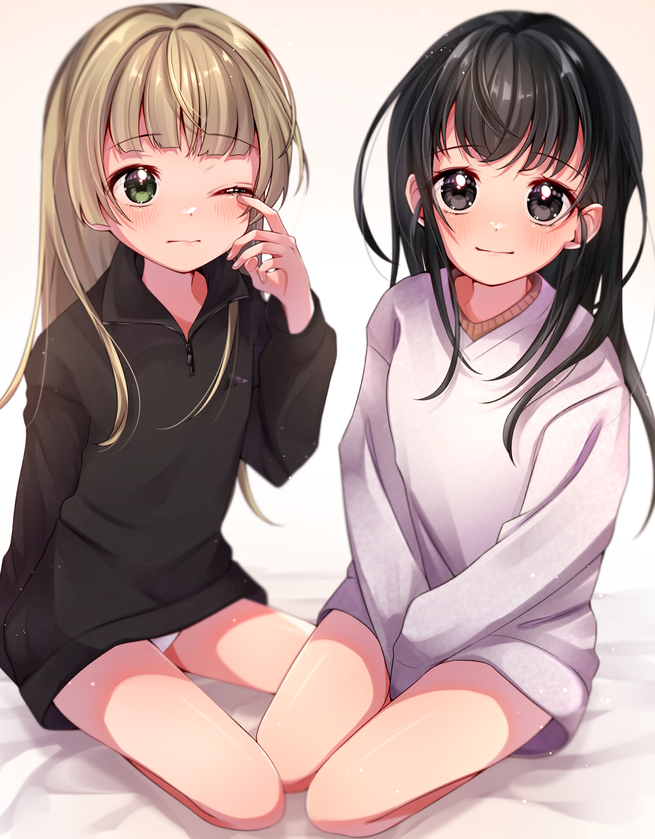 2girls, between_legs, black_eyes, black_hair, black_shirt, brown_hair, fukuyama_mai, ggyoku