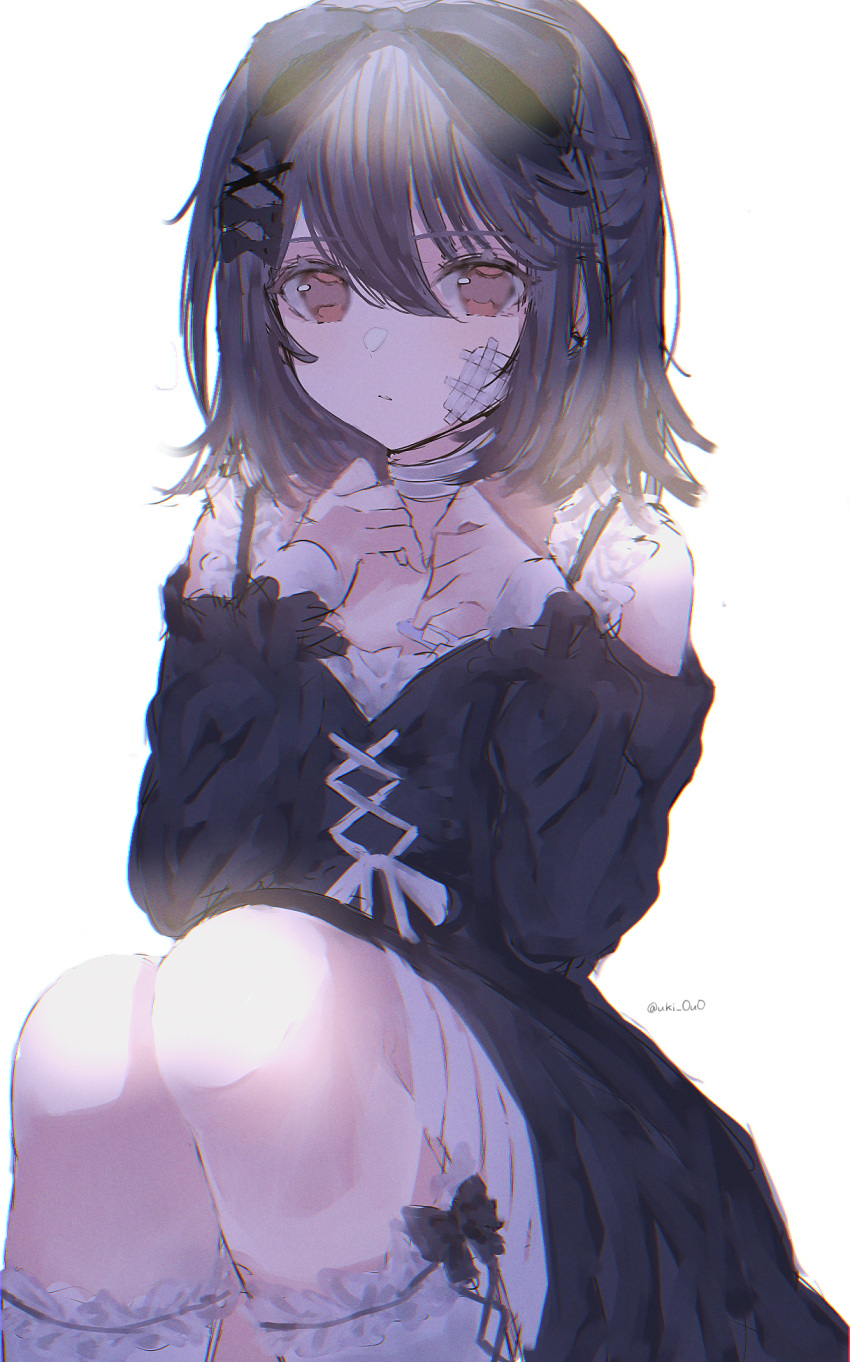 1girl, bandages, bandaid, black_dress, black_hair, blue_hair, brown_eyes, dress, highres, looking_to_the_side, original, pale_skin, purple_hair, red_eyes, socks, white_dress, yuxi