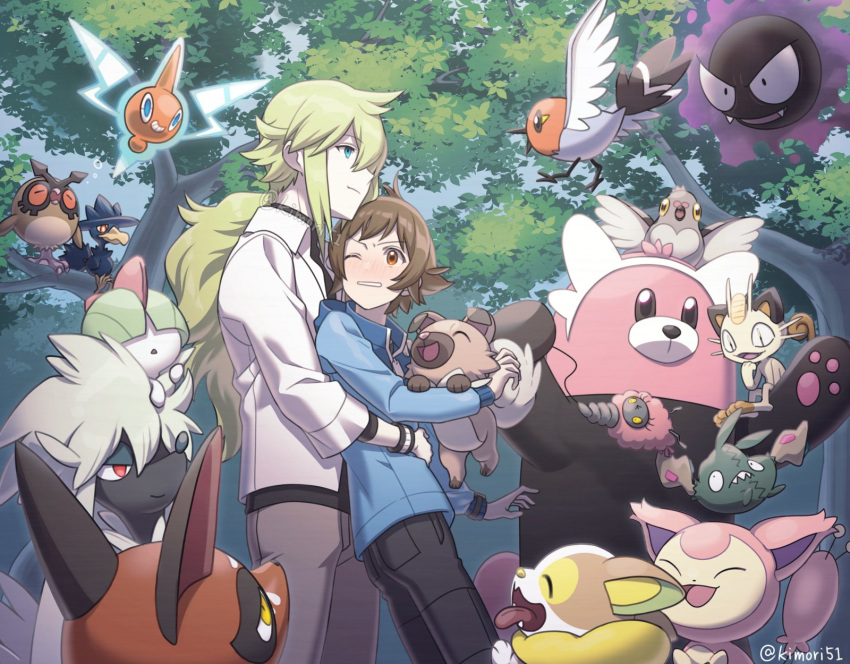 2boys, bangs, bewear, blue_jacket, blush, brown_eyes, brown_hair, burmy