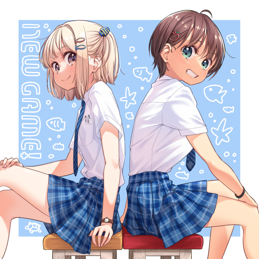 2girls, ahoge, air_bubble, animal_hair_ornament, apple_hair_ornament, aqua_eyes, arm_support, back-to-back
