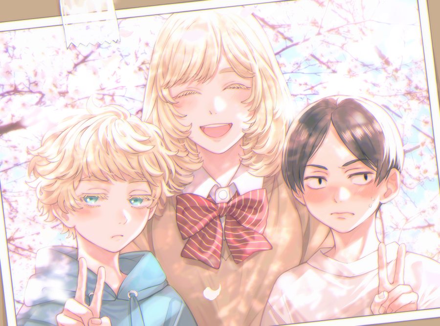 1girl, 2boys, ^_^, bangs, black_hair, blonde_hair, blue_eyes, blue_hoodie