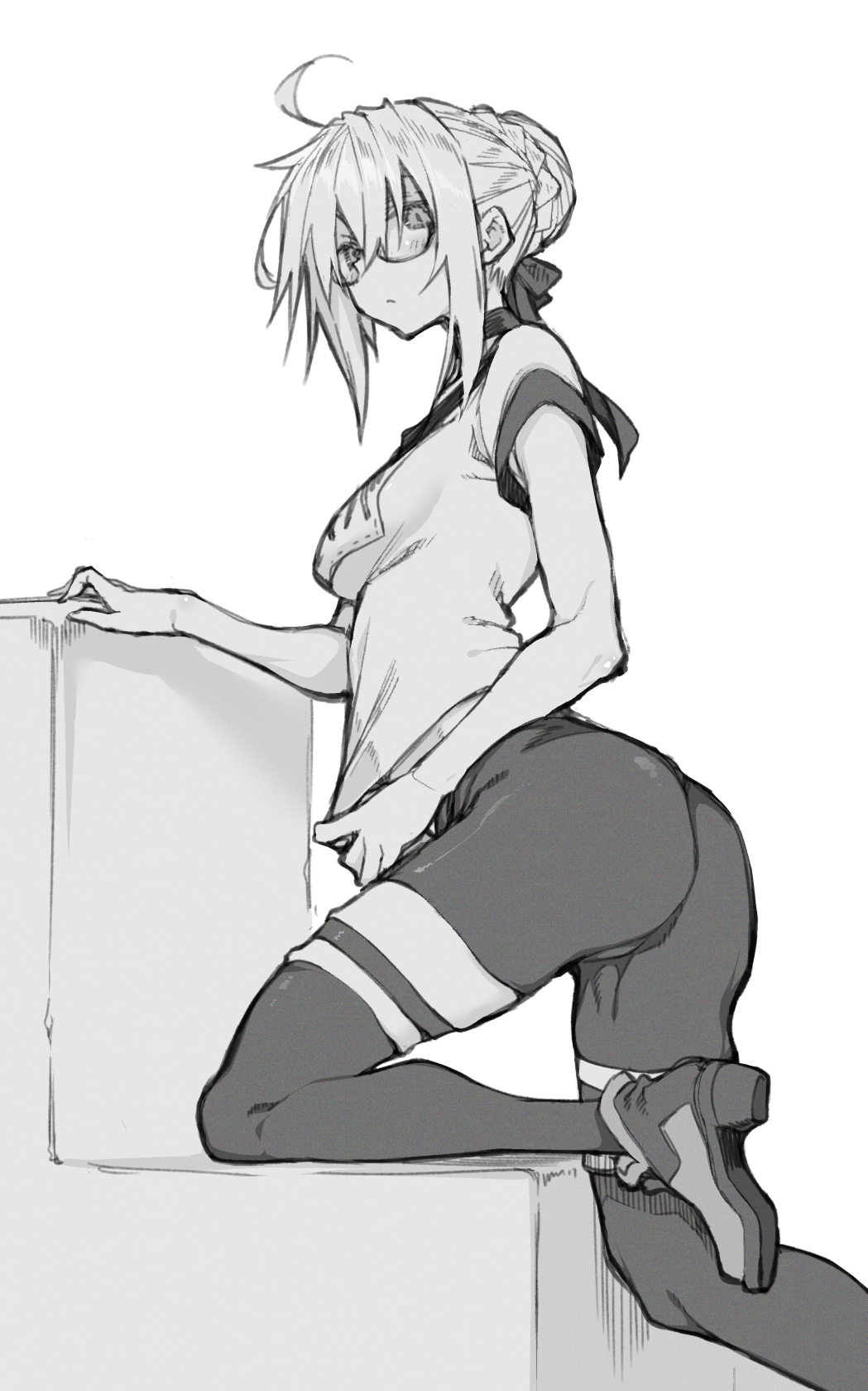 10mo, 1girl, ahoge, artoria_pendragon_(fate), ass, bangs, bike_shorts, blush