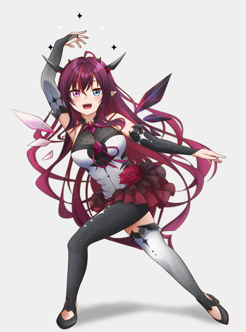 1girl, :d, absurdres, ahoge, anime_girl_throwing_things_(meme), arm_up, asymmetrical_legwear, black_legwear, blue_eyes, blurry, blurry_foreground, blush, breasts, bridal_gauntlets, detached_wings, elbow_gloves, english_commentary, eyebrows_visible_through_hair, fangs, full_body, gloves, grey_background, grey_gloves, heterochromia, highres, hololive, hololive_english, horns, irys_(hololive), jan_azure, long_hair, looking_at_viewer, medium_breasts, meme, multicolored_hair, nail_polish, pointy_ears, purple_hair, purple_nails, redhead, simple_background, single_leg_pantyhose, single_thighhigh, smile, solo, streaked_hair, thigh-highs, throwing, two-tone_hair, violet_eyes, virtual_youtuber, white_legwear, wings