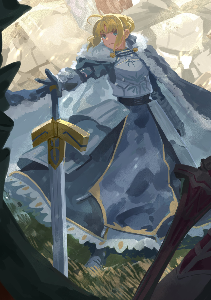 1girl, absurdres, ahoge, arm_at_side, armor, armored_boots, armored_dress, artoria_pendragon_(fate)