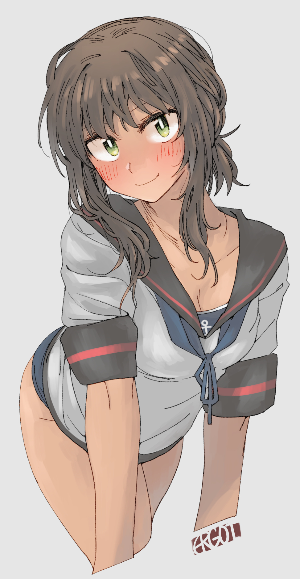 1girl, anchor_symbol, artist_logo, artist_name, black_hair, black_sailor_collar, blush, closed_mouth, cropped_legs, ergot, fubuki_(kancolle), fubuki_kai_ni_(kancolle), green_eyes, grey_background, highres, kantai_collection, sailor_collar, school_uniform, serafuku, short_hair, short_ponytail, short_sleeves, simple_background, smile, solo