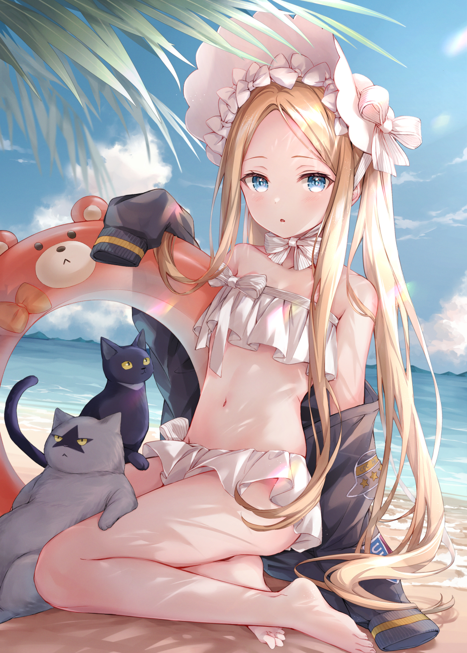 1girl, abigail_williams_(fate), abigail_williams_(swimsuit_foreigner)_(fate), annoyed, bangs, bare_legs, bare_shoulders, barefoot