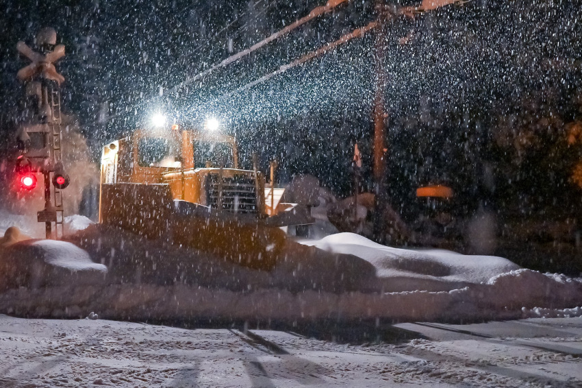 blizzard, flashing_light, highres, ichikawa_feesu, night, night_sky, original, overhead_line