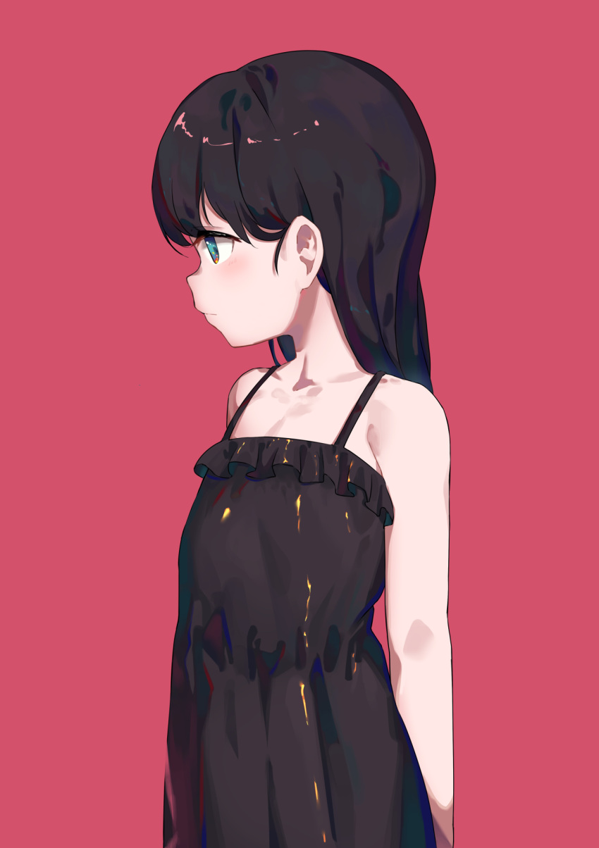 1girl, arms_behind_back, black_dress, black_hair, blue_eyes, breasts, child, collarbone, dress, driftingtiger, expressionless, highres, long_hair, looking_away, looking_to_the_side, original, purple_background, simple_background, sleeveless, sleeveless_dress, small_breasts, solo, spaghetti_strap
