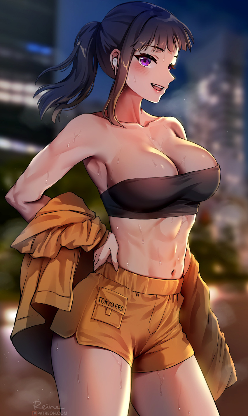1girl, abs, absurdres, bandeau, bangs, bare_shoulders, blunt_bangs, blurry