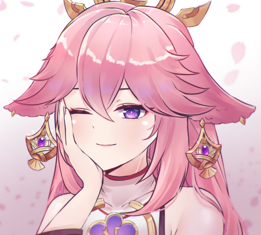 1girl, animal_ears, bare_shoulders, earrings, fox, fox_ears, genshin_impact, gradient