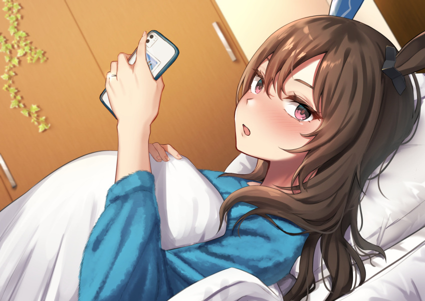 1girl, admire_vega_(umamusume), animal_ears, az_nyam, bed, blush, casual, cellphone