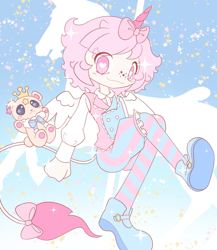 1boy, androgynous, bow, dream_e, freckles, hair_bow, highres, horns, horse_tail, looking_at_viewer, pale_skin, pastel_colors, pink_eyes, pink_hair, single_horn, star_(symbol), storytelleryuni, stuffed_animal, stuffed_toy, tail, teddy_bear, unicorn, unicorn_boy, virtual_youtuber, yuni_the_storyteller