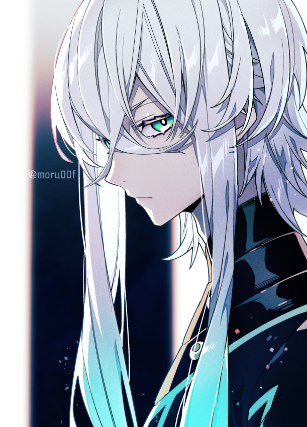 1boy, asclepius_(fate), bangs, black_collar, closed_mouth, collar, expressionless, fate/grand_order, fate_(series), green_eyes, hair_between_eyes, long_hair, looking_at_viewer, male_focus, moru00f, silver_hair, solo, twitter_username, upper_body, very_long_hair, white_hair