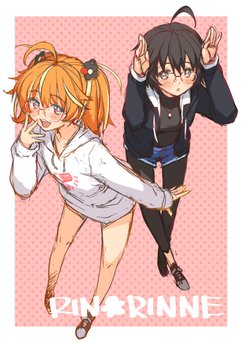 +_+, 2girls, ahoge, black_eyes, black_hair, black_hoodie, black_sweater, blonde_hair