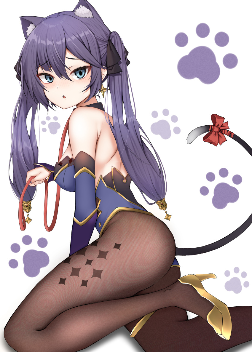 1girl, absurdres, animal_ear_fluff, animal_ears, aqua_eyes, bangs, black_collar, black_legwear