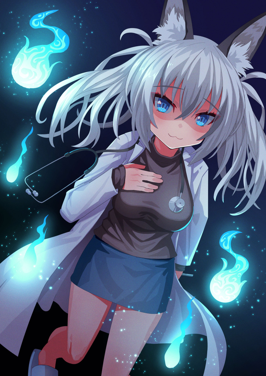 1girl, :3, alternate_costume, animal_ear_fluff, animal_ears, arm_at_side, bangs, blue_eyes