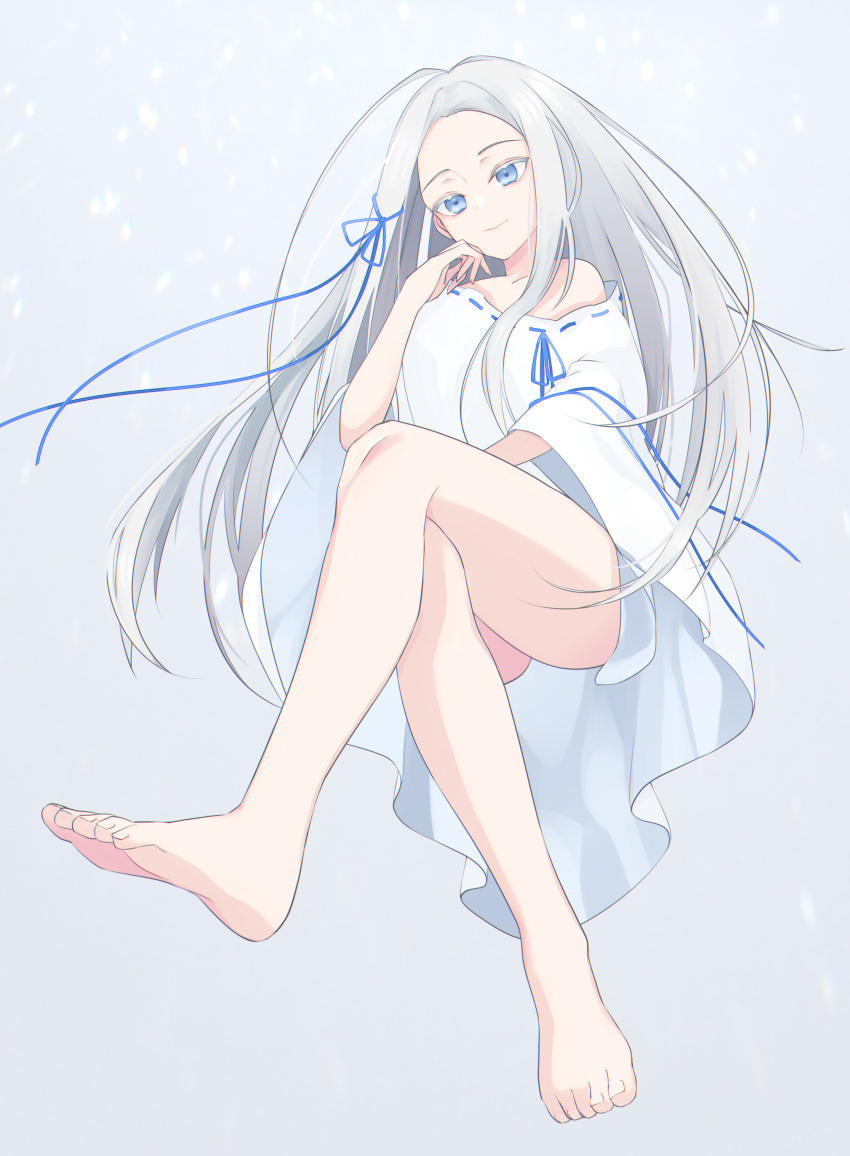 1girl, 2176134, absurdres, bare_shoulders, barefoot, blue_eyes, blue_ribbon, colored_eyelashes, dress, hair_ribbon, highres, long_hair, pandora_(re:zero), re:zero_kara_hajimeru_isekai_seikatsu, ribbon, silver_hair, simple_background, smile, solo, white_dress