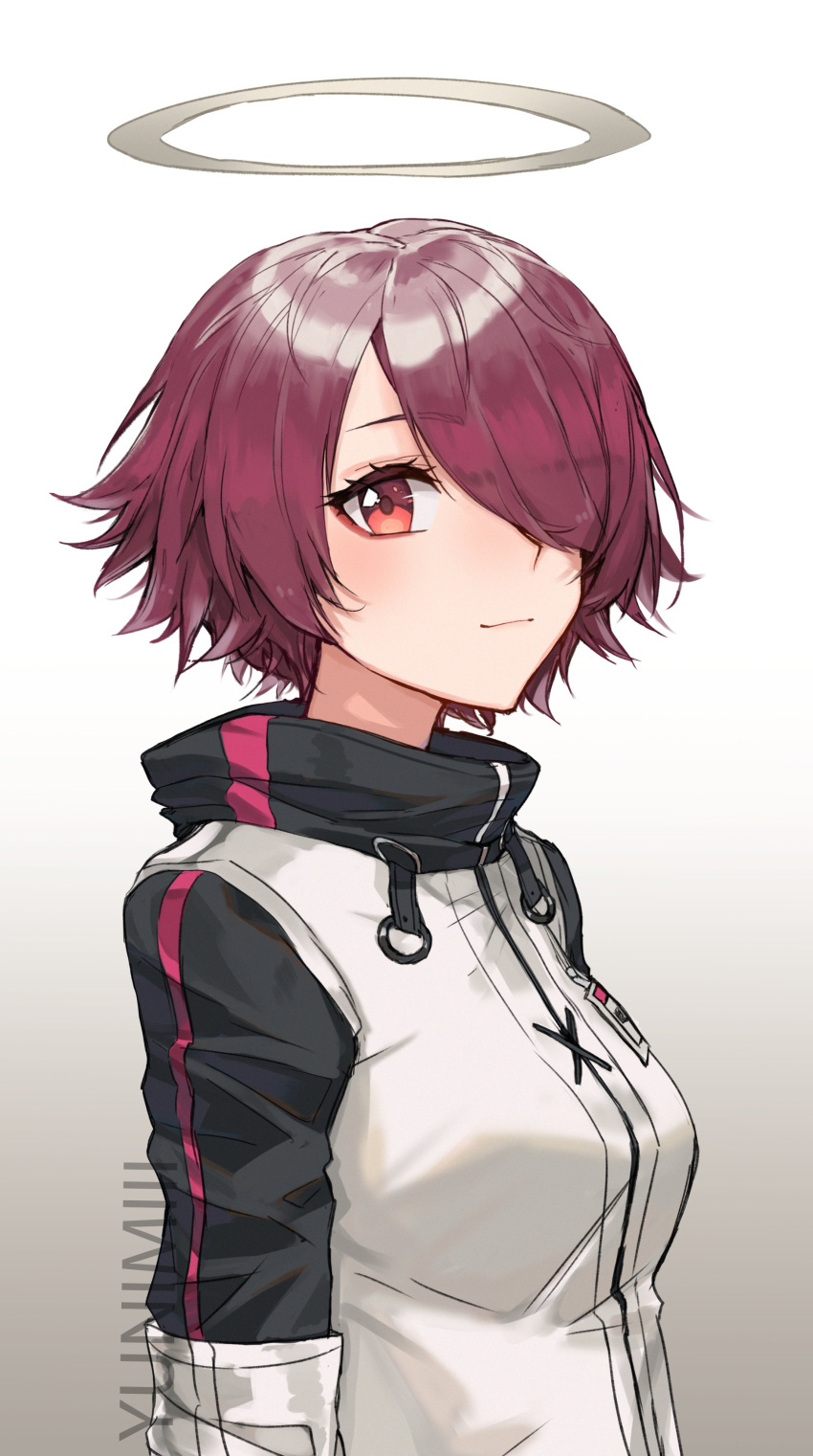 1girl, absurdres, arknights, artist_name, black_sleeves, blush, breasts, closed_mouth, exusiai_(arknights), eyebrows_visible_through_hair, gradient, gradient_background, grey_background, hair_over_one_eye, halo, highres, jacket, long_sleeves, looking_at_viewer, medium_breasts, red_eyes, redhead, short_hair, smile, solo, upper_body, white_jacket, yuni_miii