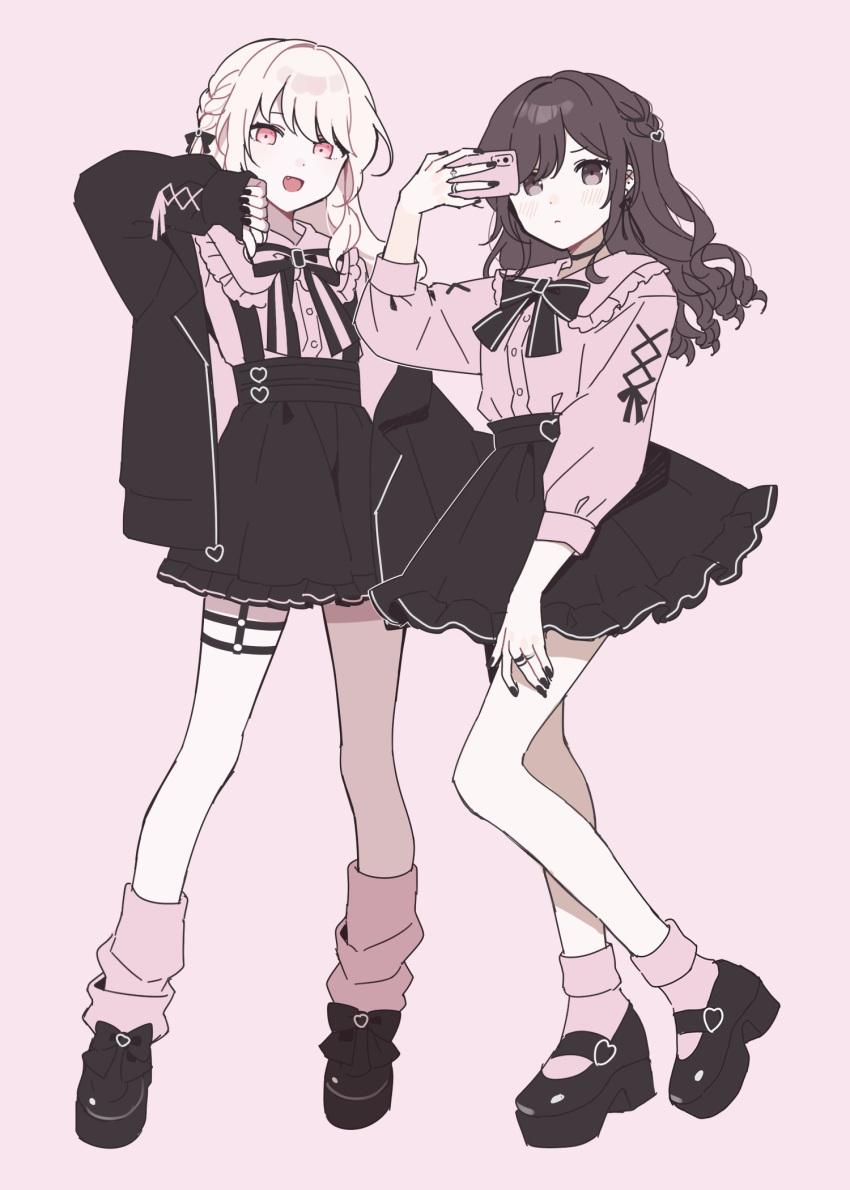 1girl, 1other, akiyama_mizuki, androgynous, black_skirt, bow, brown_eyes, brown_hair