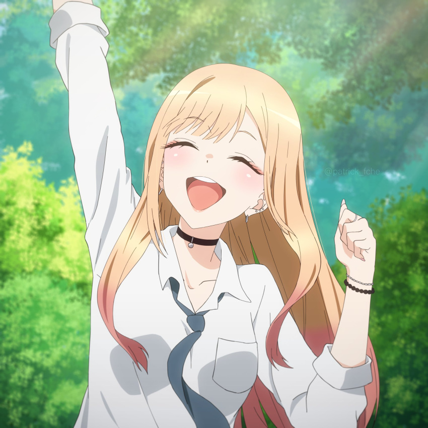 1girl, :d, ^_^, arm_up, bangs, black_choker, blonde_hair, blue_necktie, bracelet, breasts, bush, choker, closed_eyes, collarbone, collared_shirt, commentary, dress_shirt, earrings, eyebrows_visible_through_hair, gradient_hair, hand_up, happy, highres, jewelry, kitagawa_marin, lace, lace_choker, light_rays, long_hair, medium_breasts, multicolored_hair, necktie, open_mouth, patrick_fche, piercing, redhead, school_uniform, shirt, signature, sleeves_rolled_up, smile, solo, sono_bisque_doll_wa_koi_wo_suru, sunbeam, sunlight, swept_bangs, teeth, tree, twitter_username, upper_body, upper_teeth, white_shirt