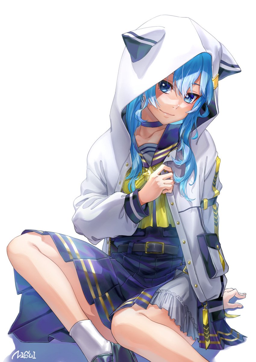 1girl, bangs, blue_choker, blue_eyes, blue_hair, bow, bowtie, choker
