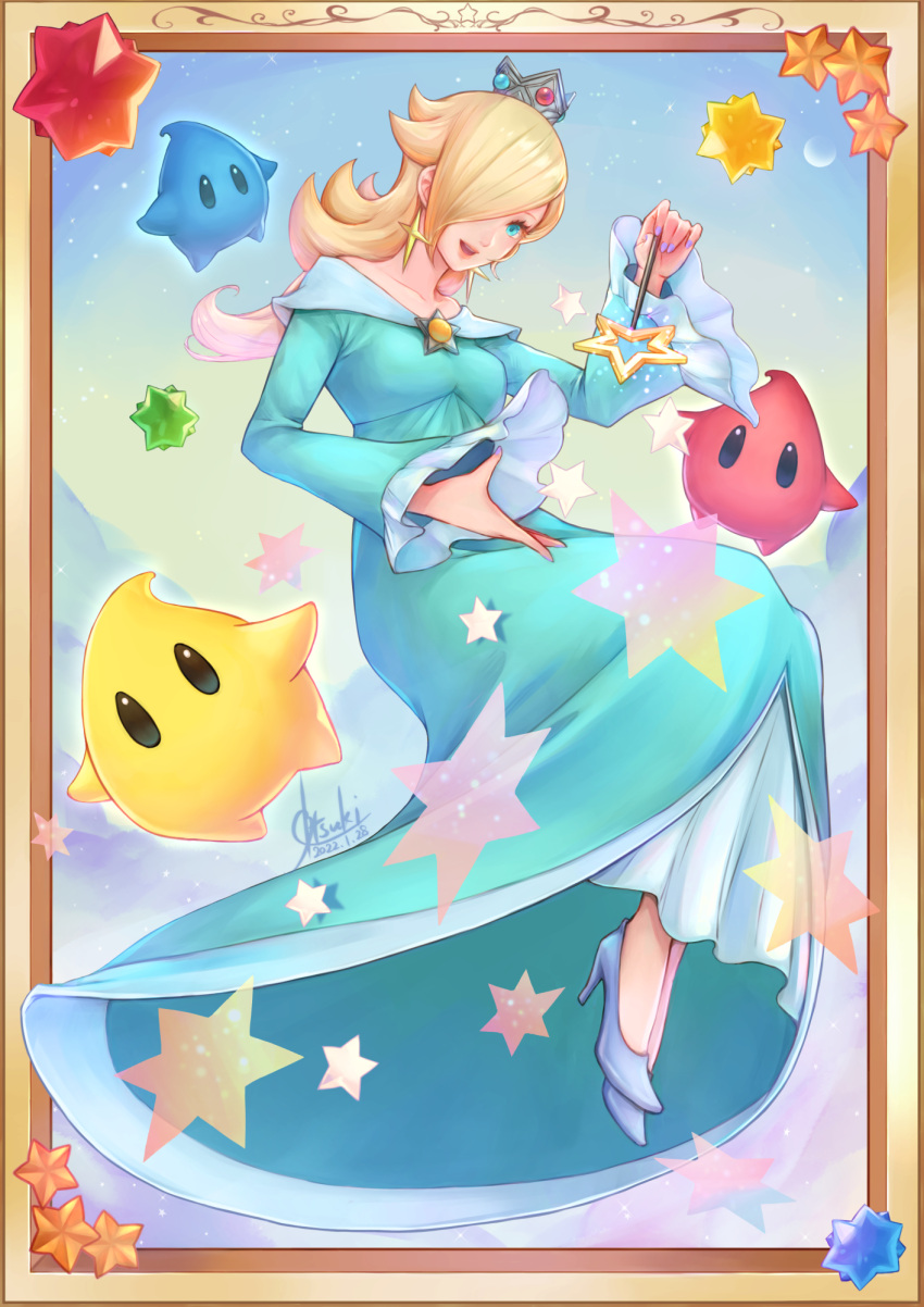 1girl, aqua_dress, aqua_eyes, aqua_sleeves, blonde_hair, border, collarbone, commentary, crown, dated, dress, earrings, eyelashes, frilled_dress, frilled_sleeves, frills, full_body, hair_over_one_eye, high_heels, highres, holding, holding_wand, jewelry, legs_together, lips, long_sleeves, luma_(mario), moon, open_mouth, outdoors, rosalina, signature, sky, solo, sparkle, star_(sky), star_(symbol), starry_sky, super_mario_bros., super_mario_galaxy, tsuki_(xxsn3288), wand, wide_sleeves