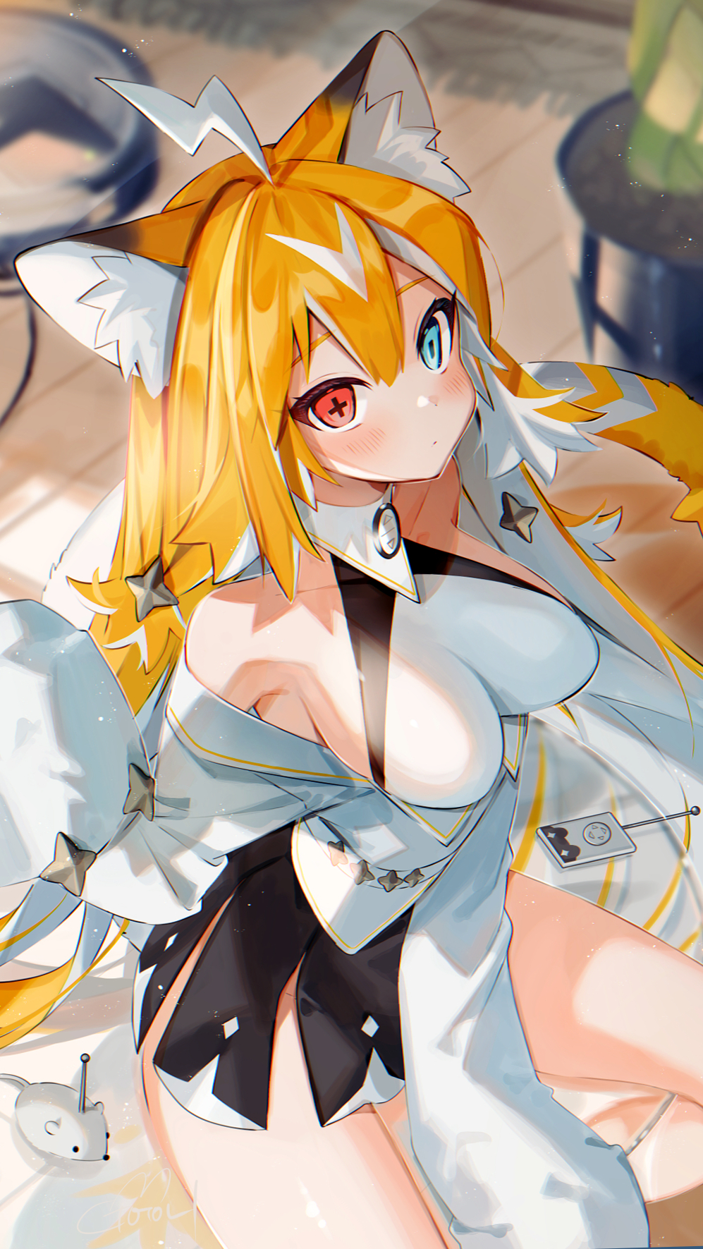 +_-, 1girl, ahoge, animal_ear_fluff, animal_ears, antennae, artist_name, bangs