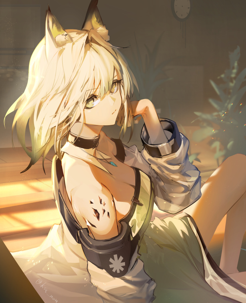 1girl, absurdres, animal_ear_fluff, animal_ears, arknights, bangs, bare_shoulders, black_choker