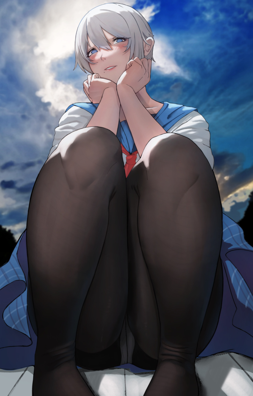 1girl, bangs, blue_eyes, blue_sailor_collar, blue_skirt, blush, chinese_commentary, clouds