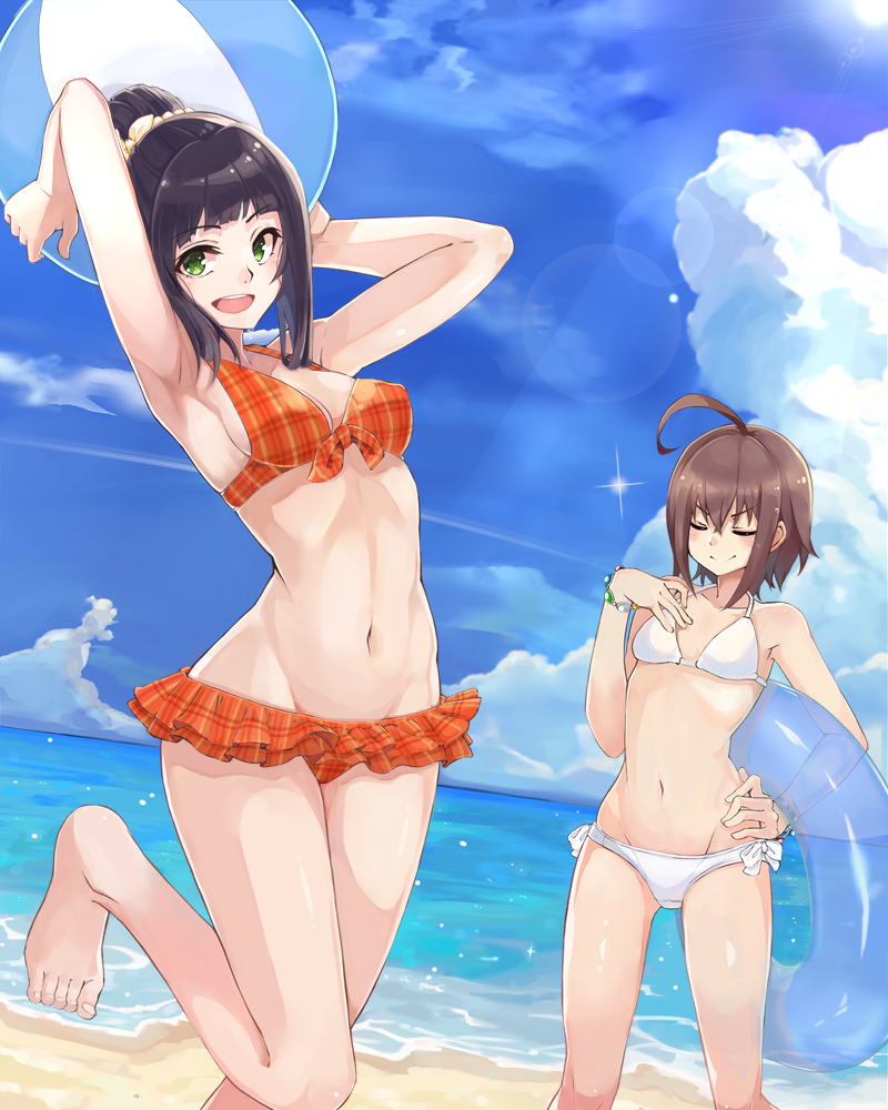 2girls, ahoge, arms_up, ball, bangs, barefoot, beachball, bikini