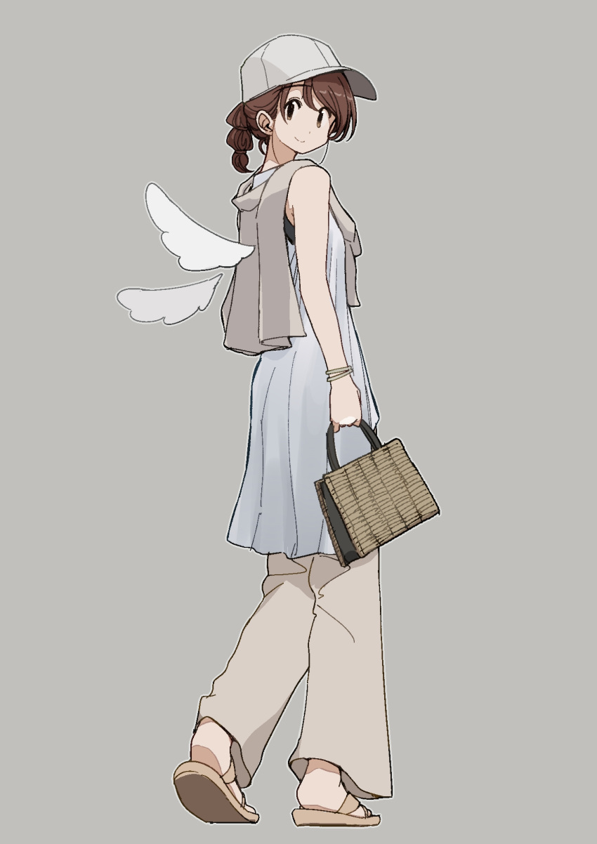 1girl, angel_wings, azumaya_toushirou, bag, bangs, bare_arms, bare_shoulders, baseball_cap, bracelet, brown_eyes, brown_footwear, brown_hair, brown_pants, commentary_request, dress, feet, flip-flops, full_body, grey_background, handbag, hat, highres, jacket_around_neck, jewelry, looking_at_viewer, looking_back, medium_hair, original, pants, sandals, short_ponytail, simple_background, smile, solo, walking, white_dress, white_headwear, white_wings, wings
