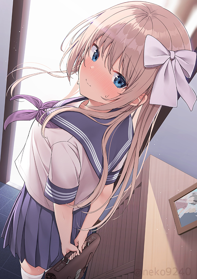 1girl, bag, blonde_hair, blue_eyes, blush, entrance, nekokobushi, original