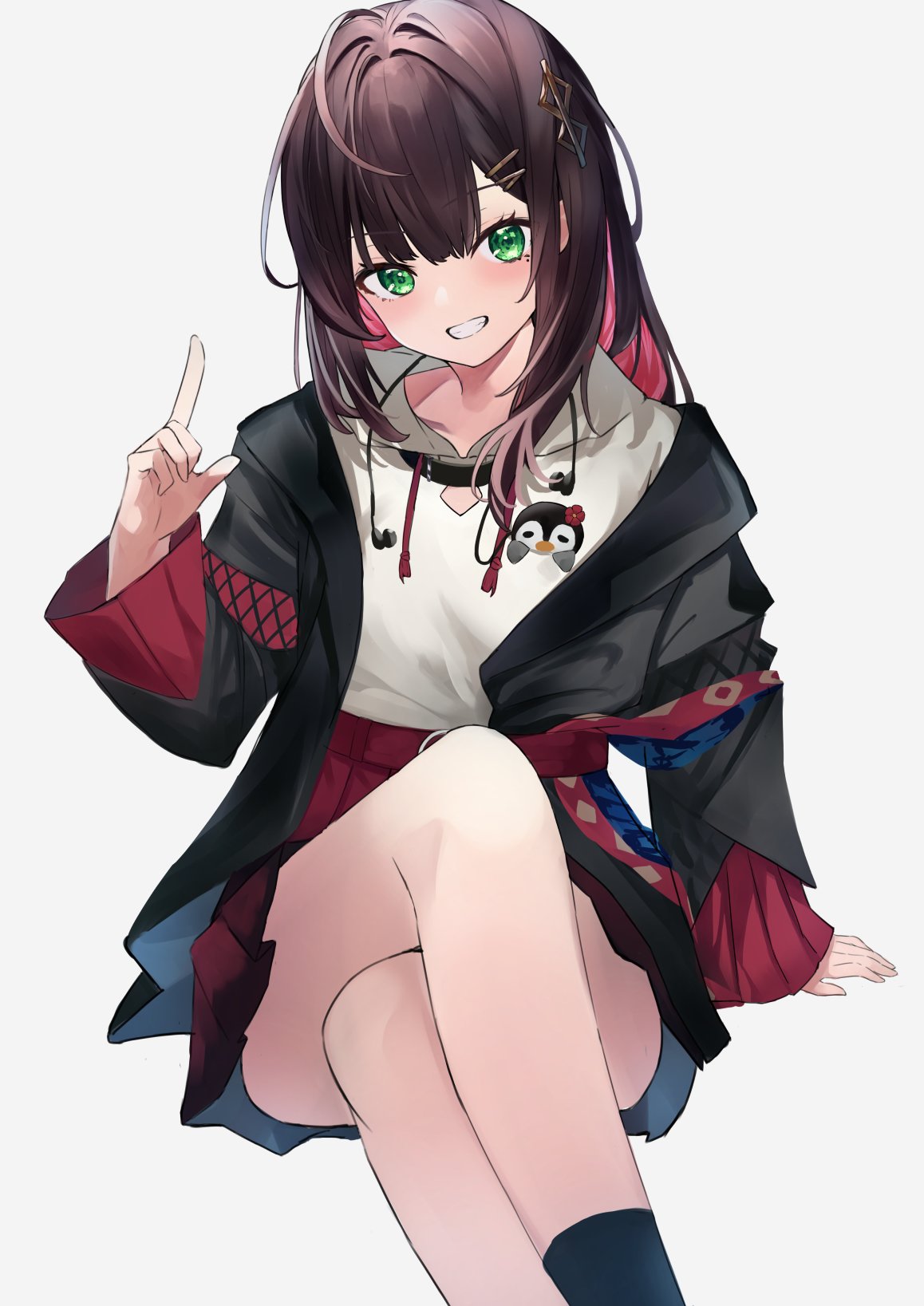 1girl, akaneko_ken, black_hair, colored_inner_hair, crossed_legs, earphones, green_eyes, grin